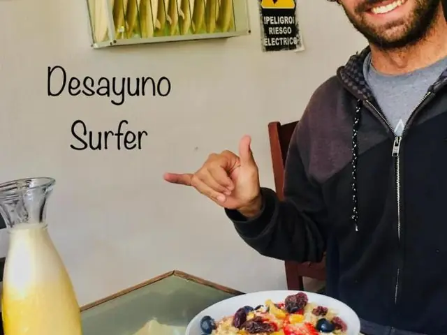 The surfer breakfast at My Friend Surf Hostal: a bowl of fruit and oats