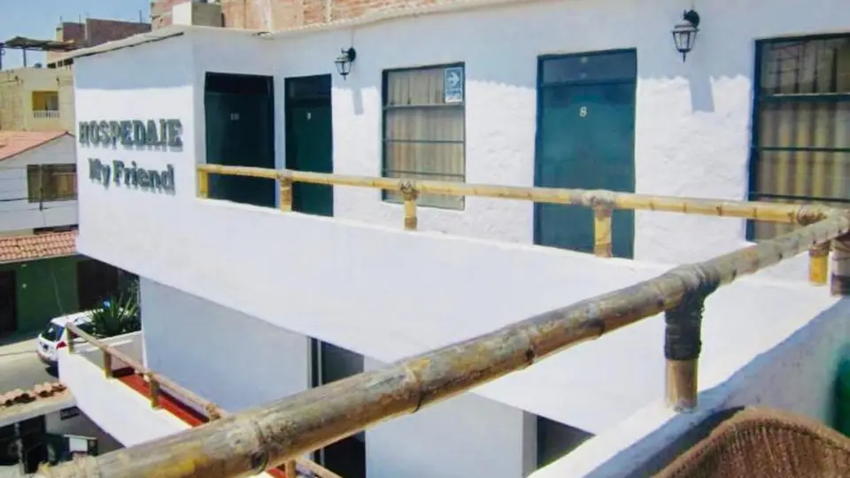 Female Dormitory Room at My Friend Surf Hostal, Huanchaco